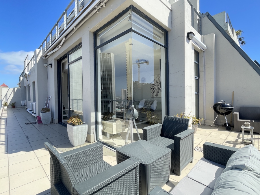 2 Bedroom Property for Sale in Cape Town City Centre Western Cape